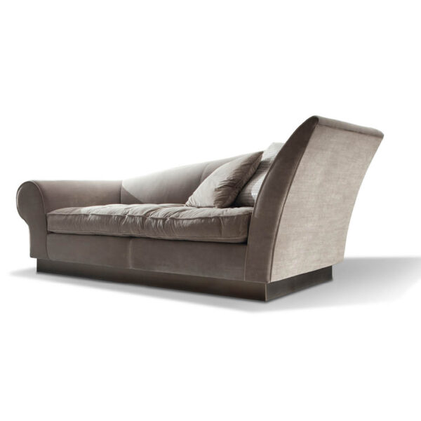 Coliseum sofa